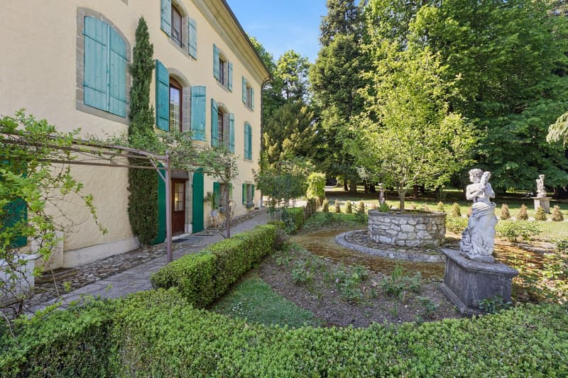 Château Barillet, Appartement en Rez-de-Jardin - L'élégance d'un lieu (11)