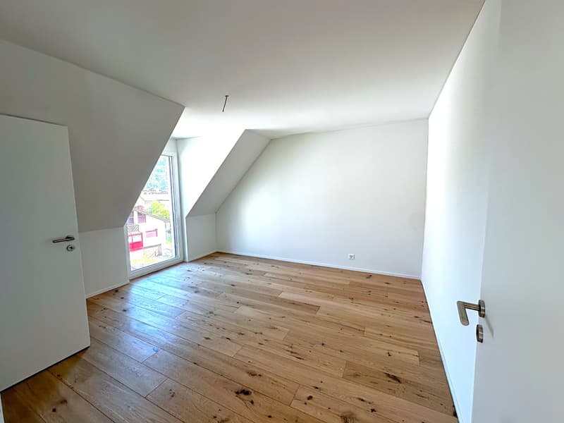 Neue 4.5-Zimmer-Wohnung mit 39.9 m2 Galerie! (3)