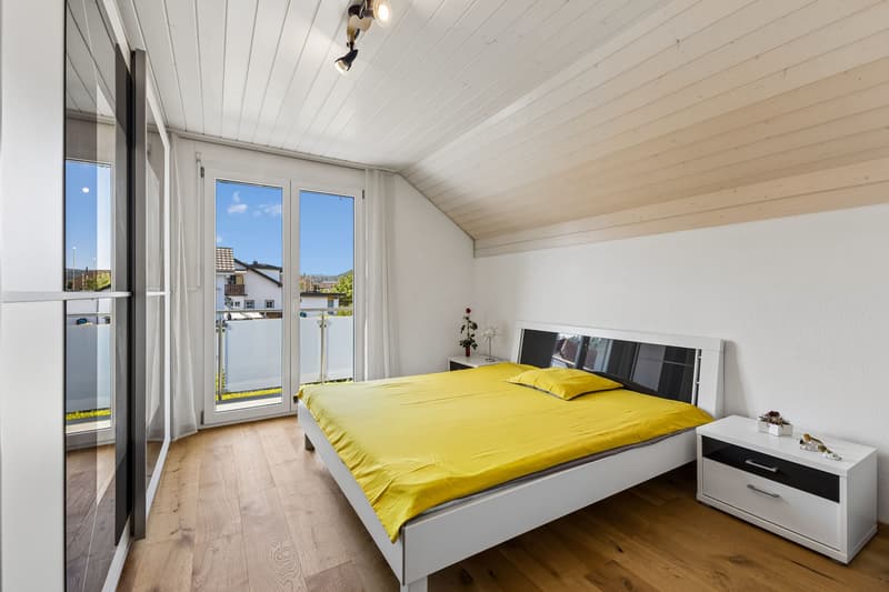 6.5-Zimmer-Einfamilienhaus mit wunderschönem Garten (2)