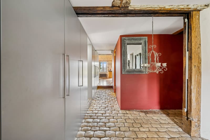 Charmantes 5.5-Zi.-Doppeleinfamilienhaus in Küttigen (6)