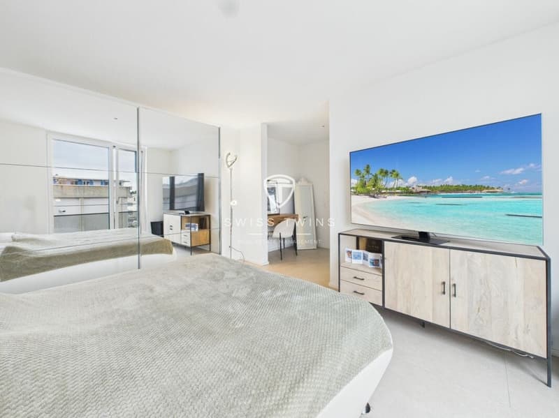 Moderne 3.5-Zimmer-Penthousewohnung mit Loggia in Zürich (6)