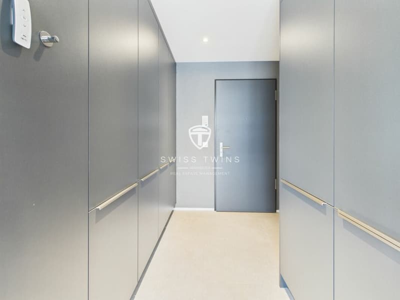 Moderne 3.5-Zimmer-Penthousewohnung mit Loggia in Zürich (12)