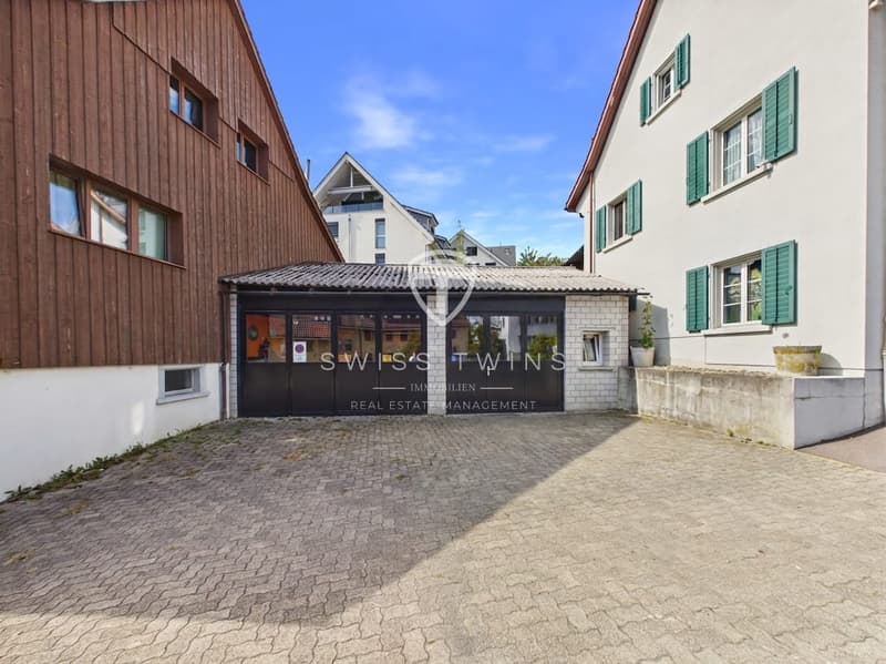 Wohn- & Gewerbehaus mit 4.5 Zimmern in Volketswil (12)