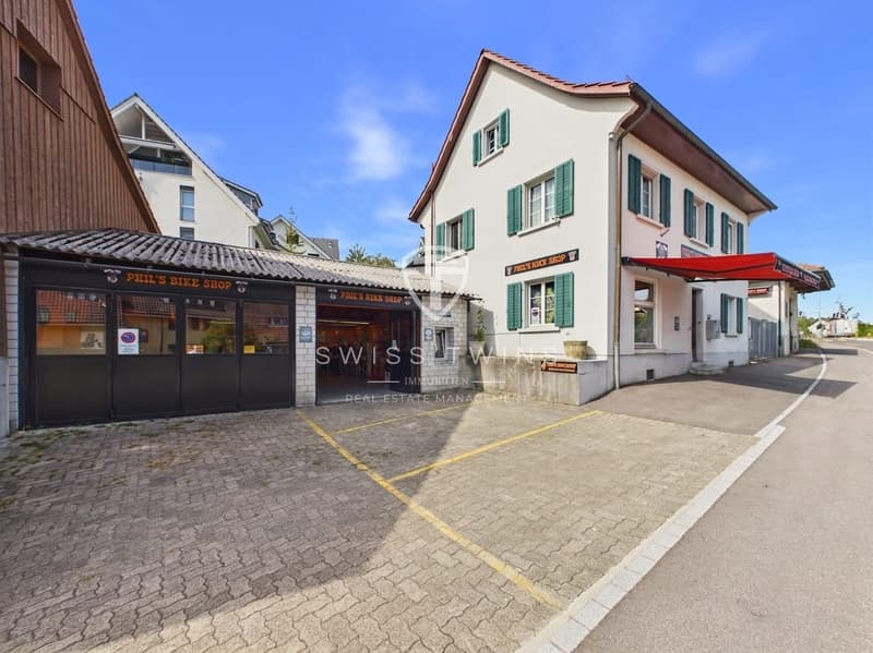 Wohn- & Gewerbehaus mit 4.5 Zimmern in Volketswil (1)