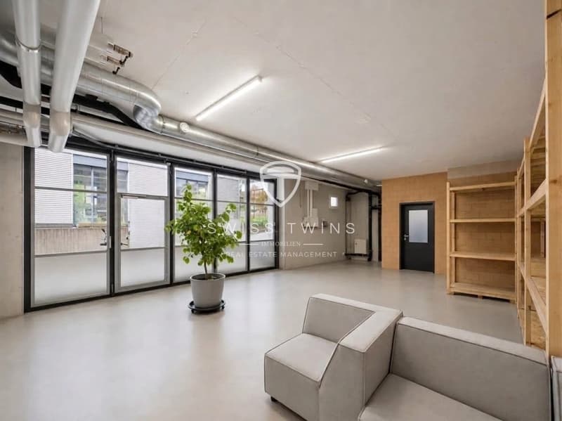 Moderne Gewerbeflächen mit Dachterrasse in Fehraltorf (12)