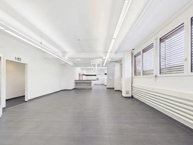 Ihr neuer Firmenstandort - 240 m² Gewerbefläche in Oberweningen (2)