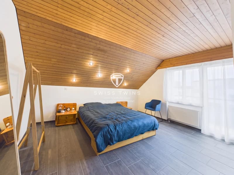 Grosszügige 4.5-Zimmer-Dachwohnung mit Cheminée und zwei Balkonen in Effretikon (4)