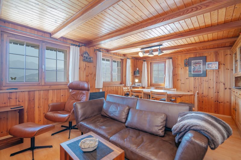 Ferienhaus mit Logenplatz in den Bündner Bergen (8)