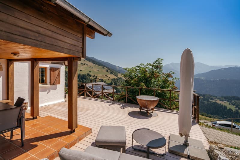 Ferienhaus mit Logenplatz in den Bündner Bergen (5)