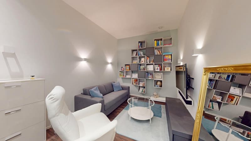 3½-Zimmer-Wohnung mit grossem Wohndisponibel und sonnigem Westbalkon (11)