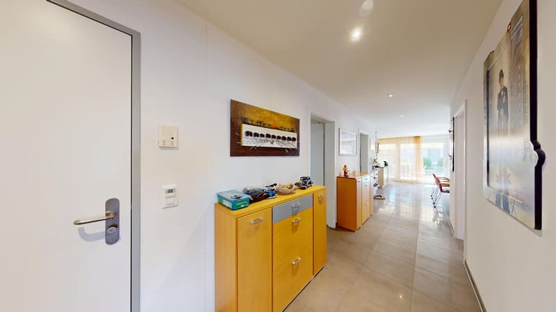 Charmante 3½-Zimmer Wohnung mit grosszügigem Garten (7)