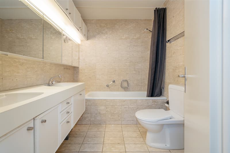 3½-Zimmer-Wohnung und riesiger Hobbyraum - 97 m² zum Wohnen. 80 m² für Ihre Ideen (8)