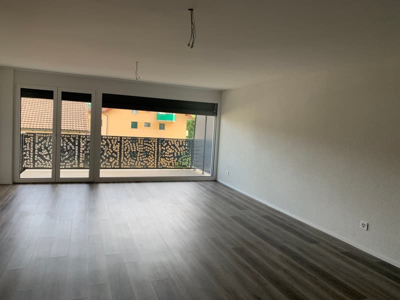 Helle 2.5-Zimmer-Wohnung mit Balkon in Pieterlen (3)