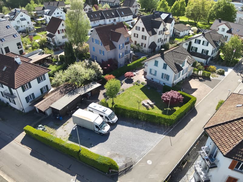 Attraktives Bauland mit Entwicklungspotenzial & Projektstudie – zentrale Lage in Rüti ZH (1)