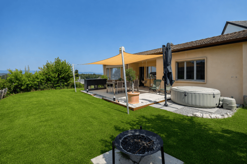 Freistehendes Einfamilienhaus mit unverbaubarer Aussicht (19)