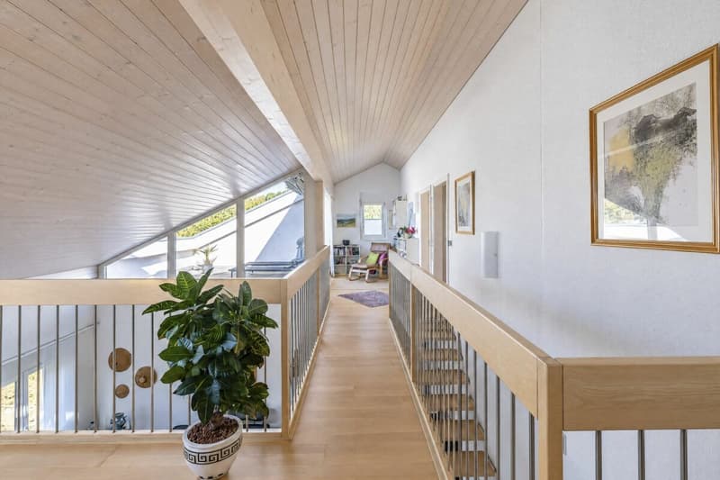 7.5 Zimmer Dach Maisonettewohnung mit 218 m² und Galerie in Bösingen (11)