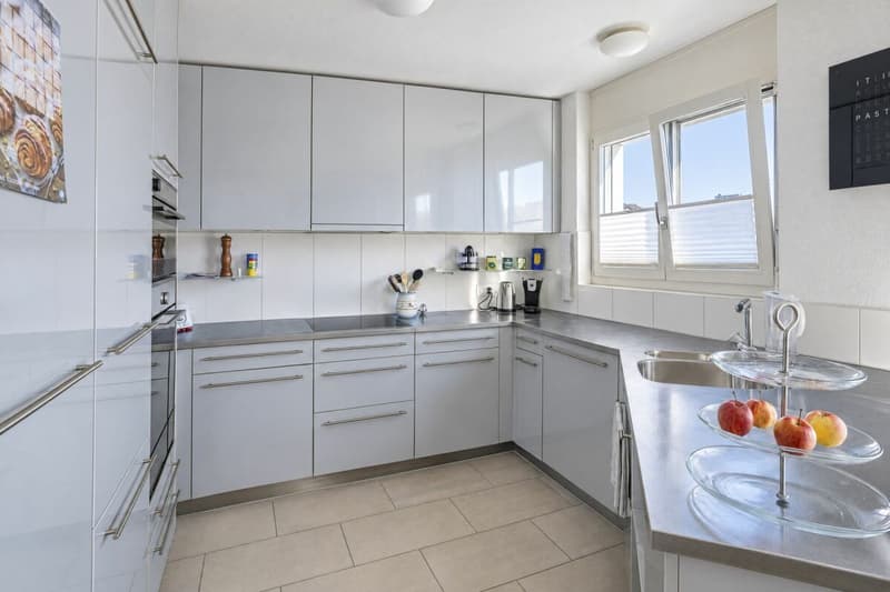 7.5 Zimmer Dach Maisonettewohnung mit 218 m² und Galerie in Bösingen (6)