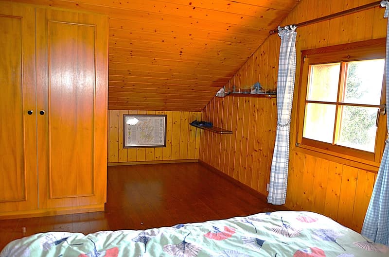 Schönes Chalet inmitten der Natur mit Grundstück und herrlicher Aussicht (15)