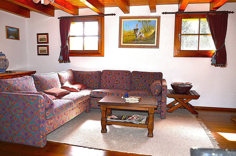 Schönes Chalet inmitten der Natur mit Grundstück und herrlicher Aussicht (7)