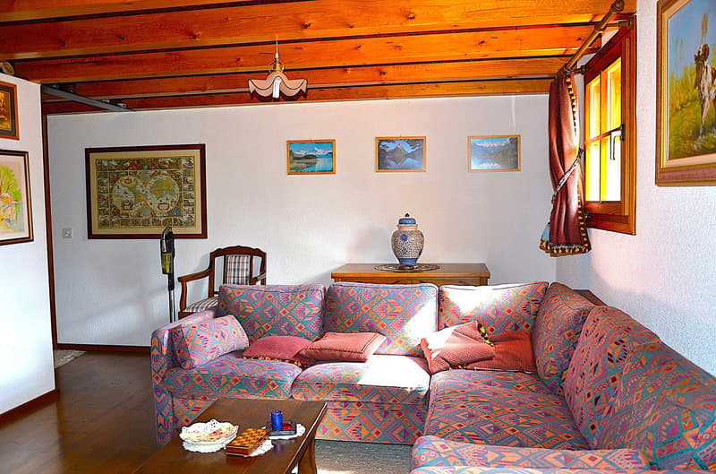 Schönes Chalet inmitten der Natur mit Grundstück und herrlicher Aussicht (8)
