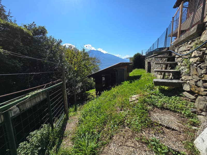 Terreno edificabile di 1029 m2 con vista lago panoramica (9)