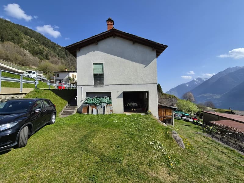 Casa con grande potenziale, anche bifamiliare, con terreno e bella vista (3)