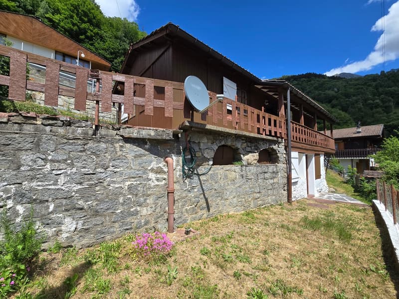 Einfamilienhaus Haupt/Zweitwohnsitz mit Garten und herrlicher Aussicht (2)