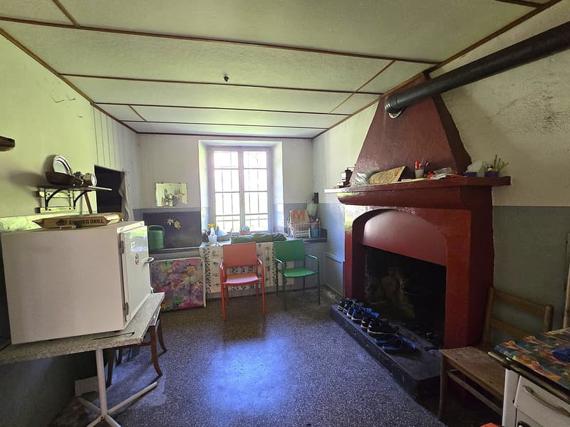 Großes Haus mit Garten, Garage und herrlicher Aussicht (15)