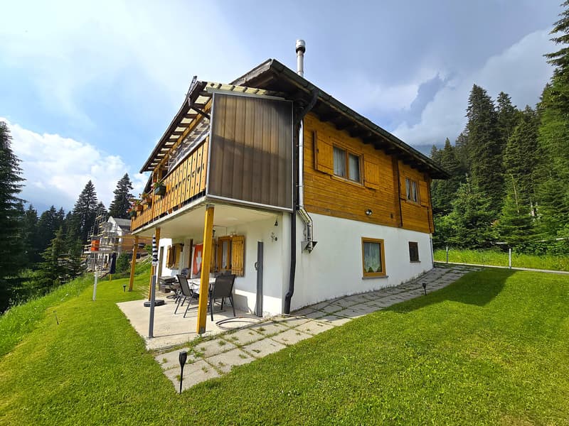 schönes Doppelchalet mit Garten und herrlicher Aussicht (34)