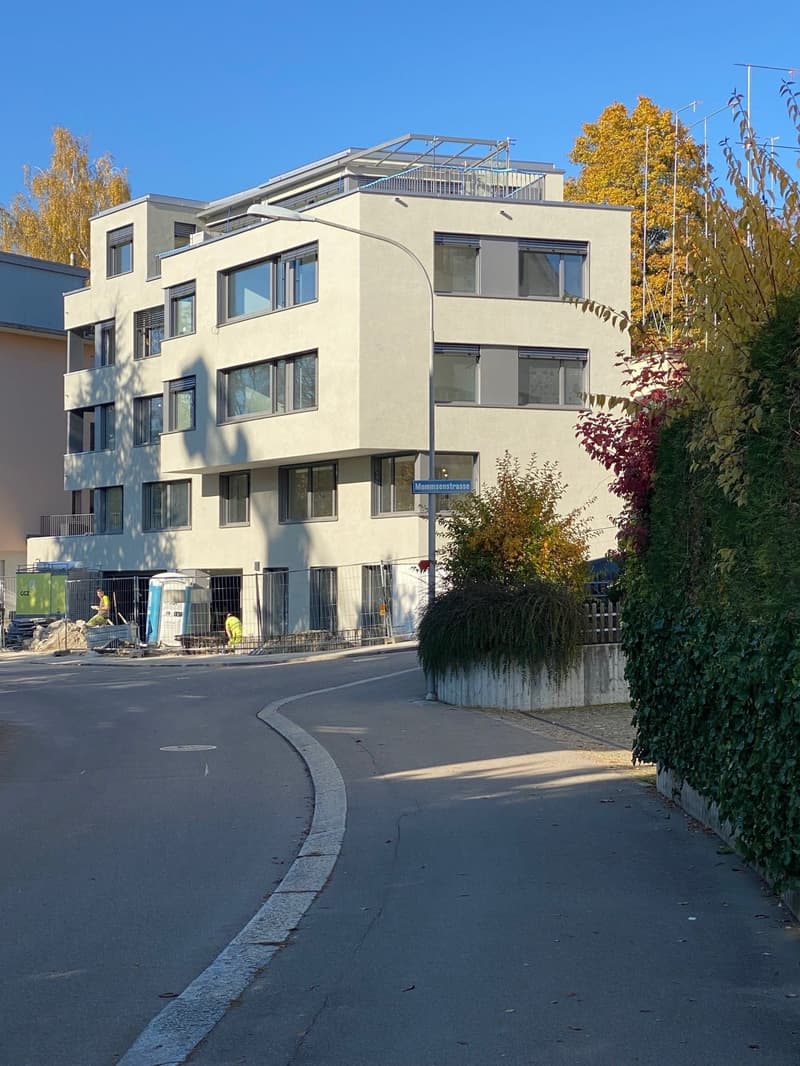 Moderne, hochwertige Büroräumlichkeit im EG (5)