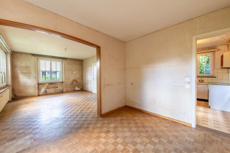 Investieren, entwickeln oder selbst verwirklichen - Einfamilienhaus auf attraktivem Bauland (2)