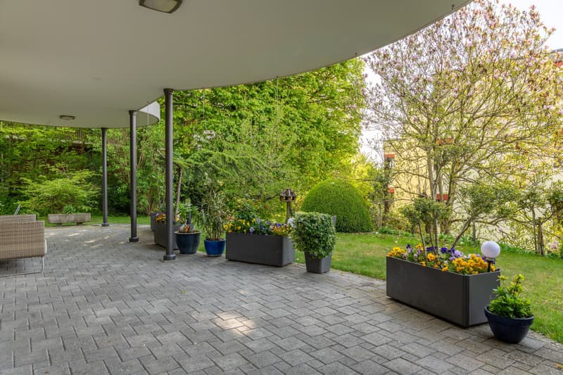 Modernes Zuhause mit Cheminée & privatem Gartenanteil (11)