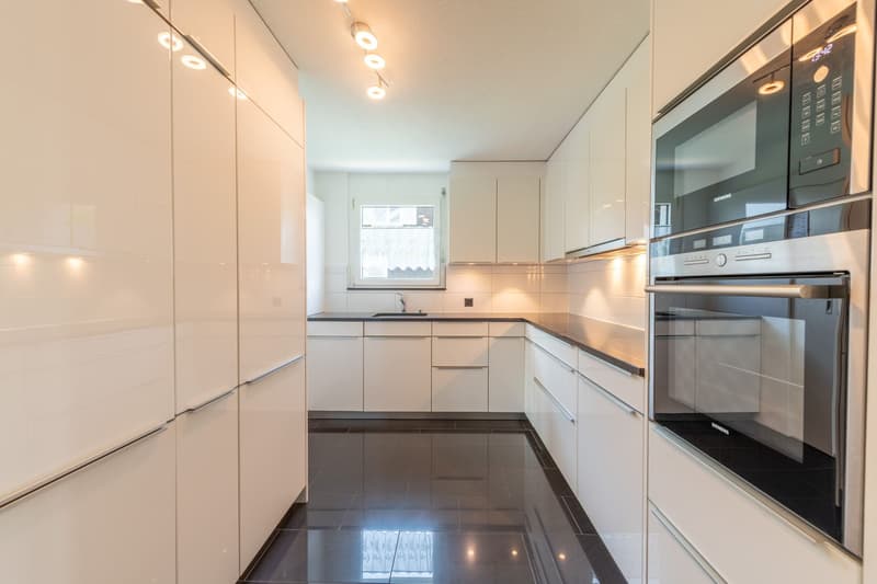 Ein Zuhause zum Wohlfühlen - Helle, moderne 4.5-Zimmer Eigentumswohnung (5)