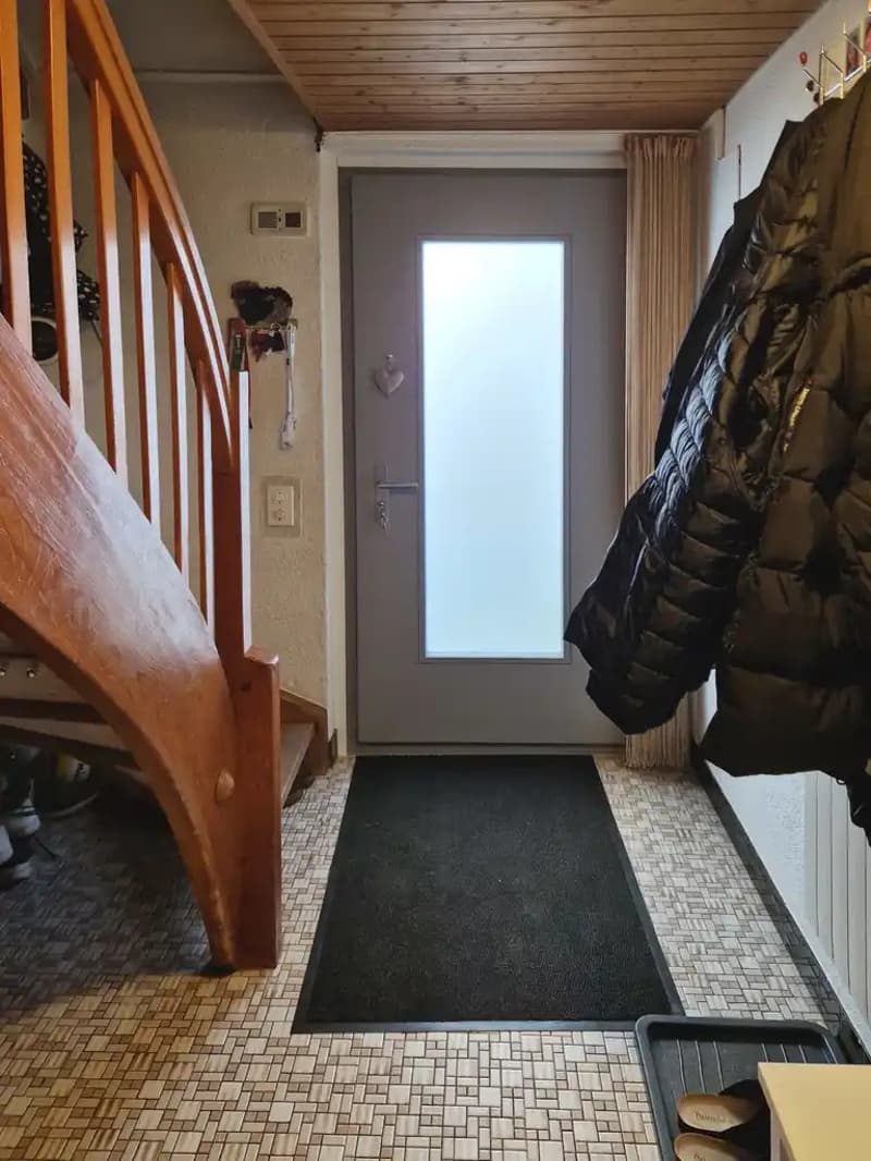 Familienfreundliche Wohnliegenschaft mit 2 Hausteilen in Fehraltorf (9)