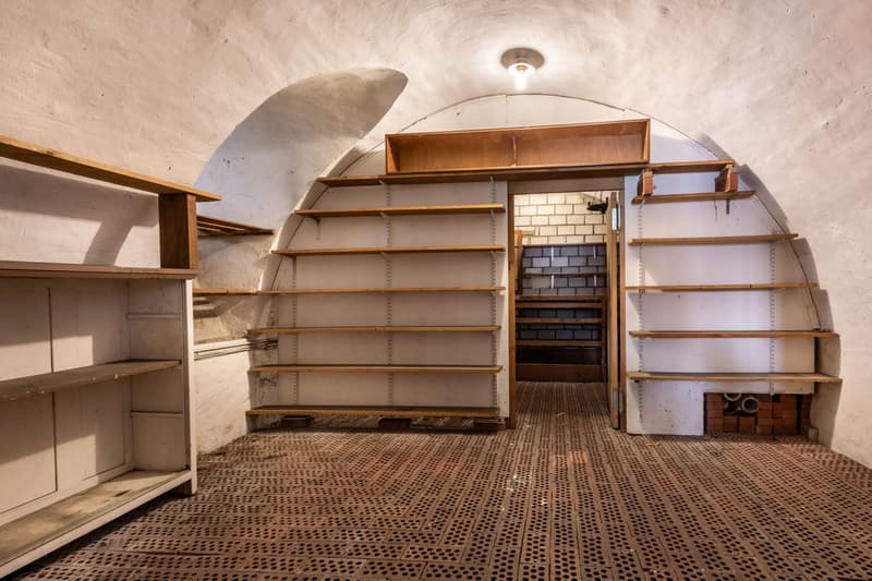 Freistehendes 7-Zimmer Einfamilien- oder Generationenhaus (11)