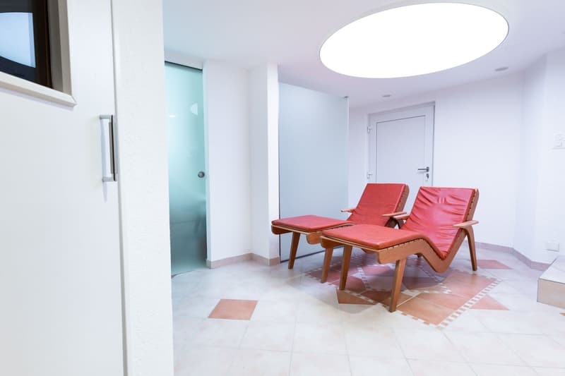 Freistehendes 7-Zimmer Einfamilien- oder Generationenhaus (13)