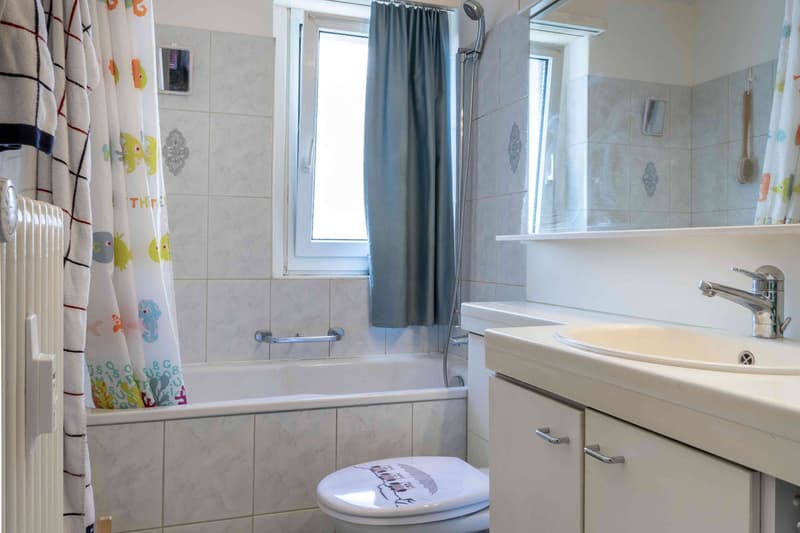 Charmante 3.5-Zimmer-Wohnung in zentraler Lage (6)