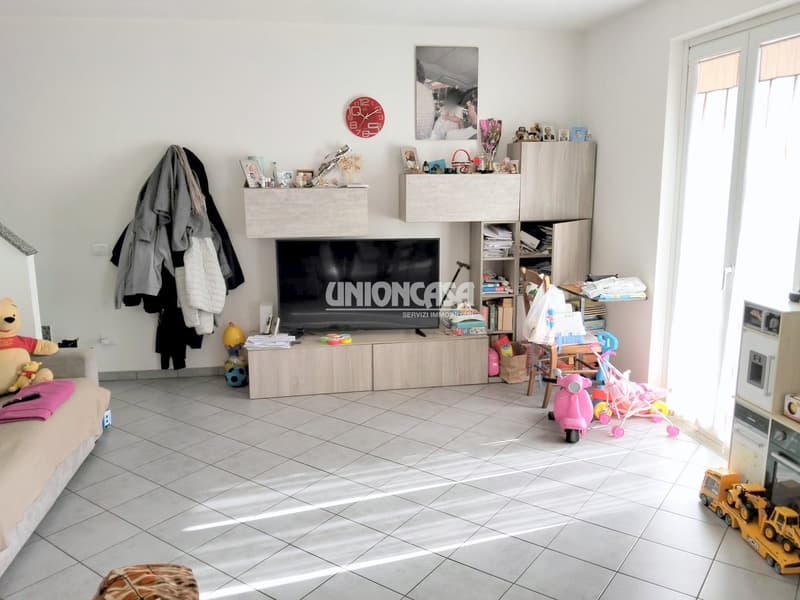 Casa indipendente moderna a Figliaro – 4.5 locali con garage e balcone (9)