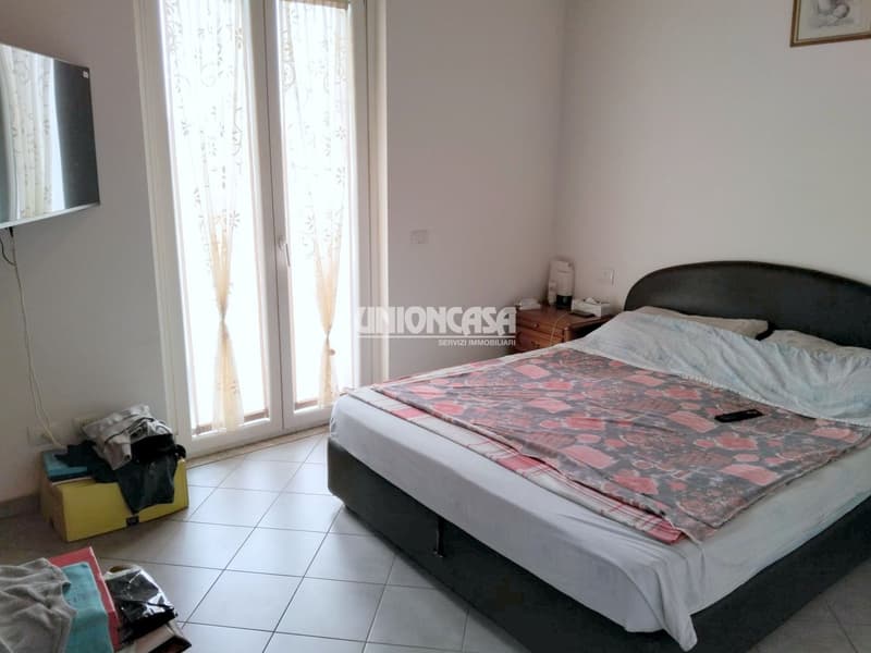 Casa indipendente moderna a Figliaro – 4.5 locali con garage e balcone (20)
