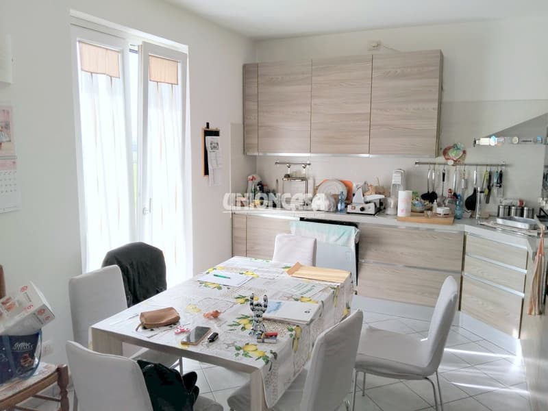 Casa indipendente moderna a Figliaro – 4.5 locali con garage e balcone (14)