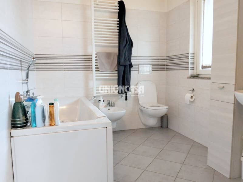 Casa indipendente moderna a Figliaro – 4.5 locali con garage e balcone (25)