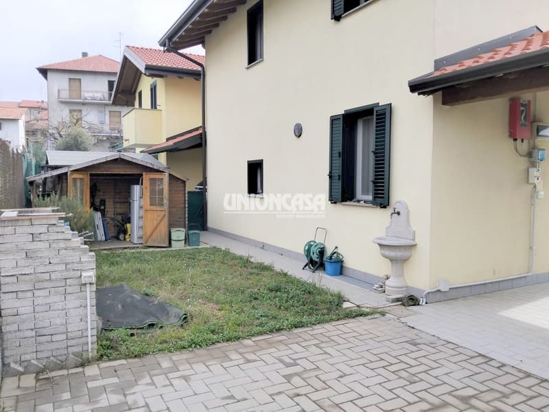 Casa indipendente moderna a Figliaro – 4.5 locali con garage e balcone (5)