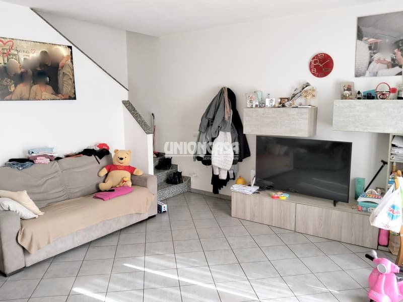 Casa indipendente moderna a Figliaro – 4.5 locali con garage e balcone (11)