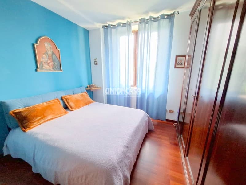 Appartamento di 3.5 locali con balcone e garage a Malnate (21)