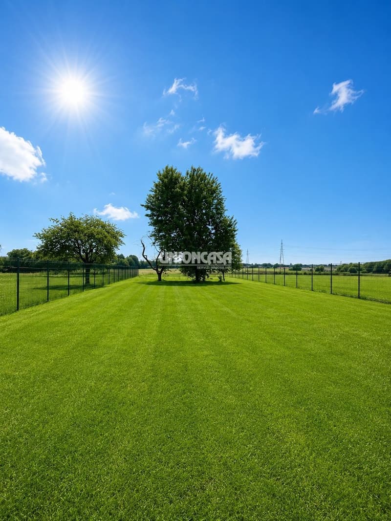 Villa Indipendente con Giardino a Concagno – 4 Locali, Moderna e Silenziosa (5)