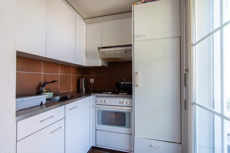 Helle 2.5 Zimmer-Wohnung mit zwei Balkonen (6)