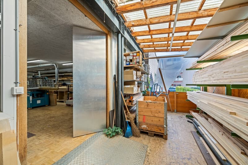 Grosszügige Gewerbe- und Büroflächen in Gossau - flexibel nutzbar (11)