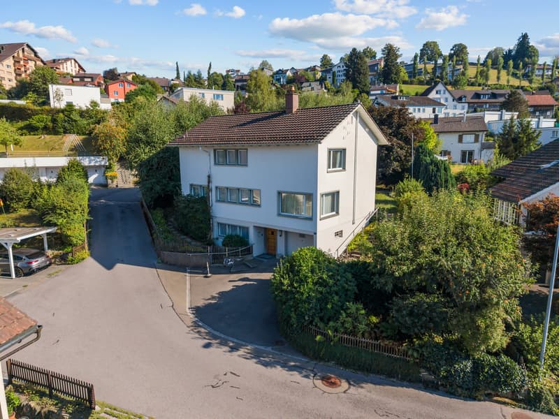 Einfamilienhaus mit charmantem Garten (1)