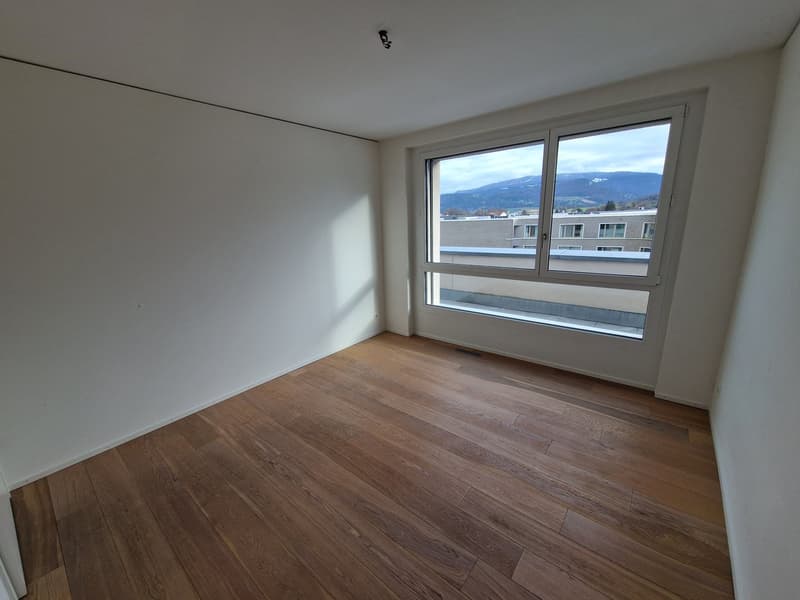 Magnifique attique lumineux avec terrasse – Vue dégagée au centre de Delémont (8)