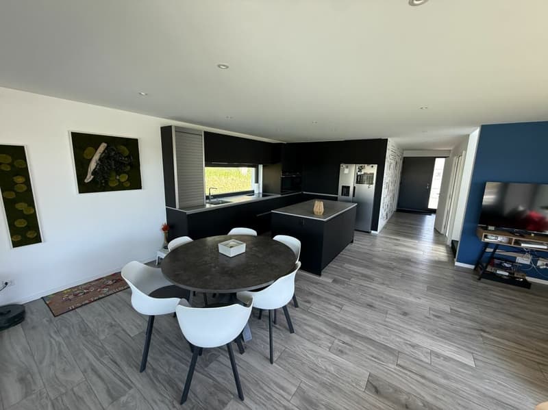 Superbe maison récente de 4.5 pièce idéalement située à Matran (5)